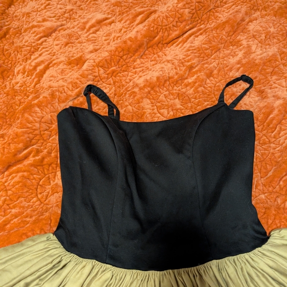 Pinup Couture Commuter Dress - Picture 6 of 14